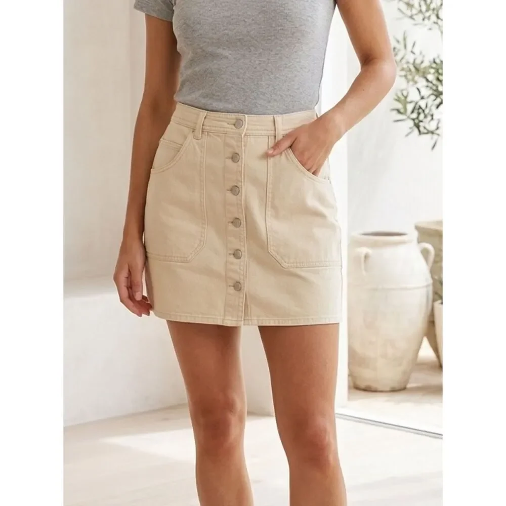 Take 50% OFF- Old Navy Women's Cream Button-Front Denim Mini Skirt, Size-12